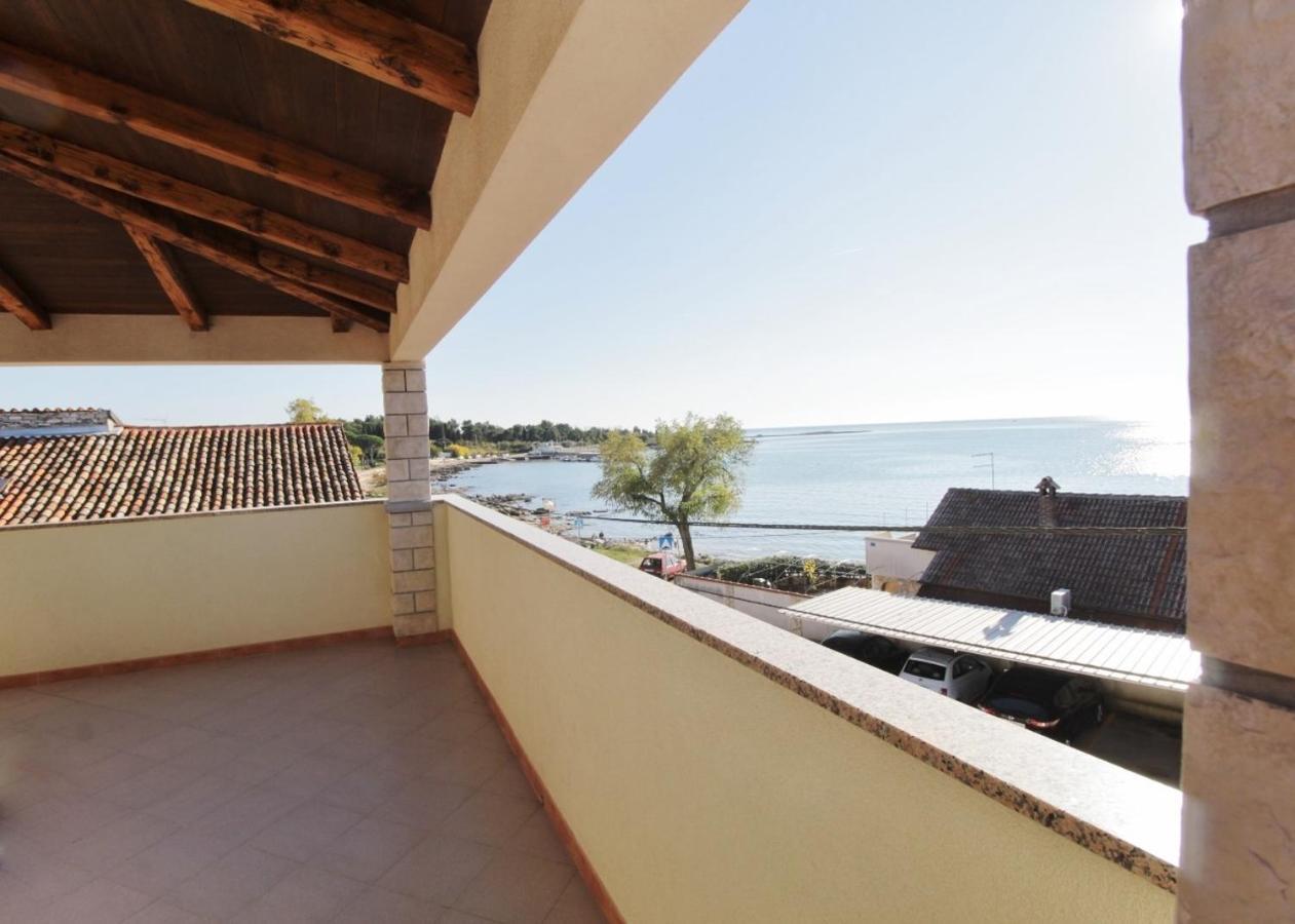 Apartments Zambratija With Sea View Zambratija (Istria) Exterior foto